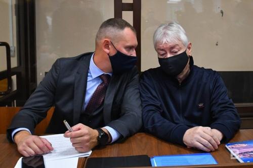 В Казани суд признал банкира Мусина виновным по эпизоду на 18 млрд рублей12