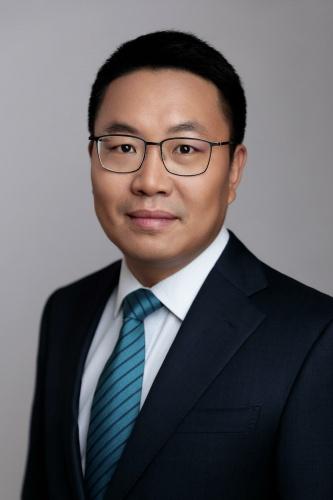 Президент Huawei в Евразии Дэниел Чжоу1