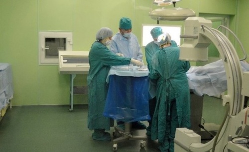 Открывший стрельбу в Перми студент остается в больнице в тяжелом состоянии1