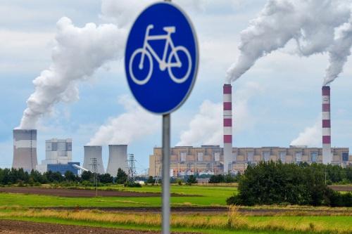 Белхатувская ТЭС в Польше использует бурый уголь в качестве топлива1