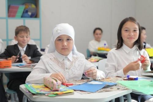 В РТ на обучение 374 студентов-билингвалов выделили свыше 39 млн рублей1