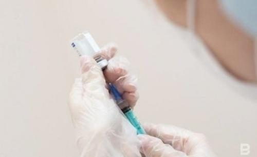 Минздрав РФ зарегистрировал вакцину от ковида для подростков1