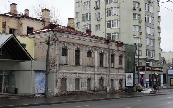 Собянин: за 10 лет в Москве отреставрированы 1700 исторических зданий10