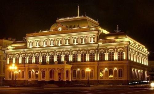 В Казани определили поставщика на ﻿обслуживание административных зданий1