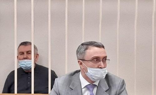 В Казани экс-министр Садретдинов отверг обвинения по убийству и взяткам1