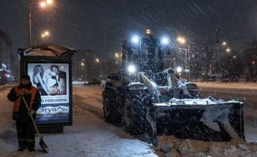 381 единицу техники задействуют в уборке казанских улиц предстоящей ночью1