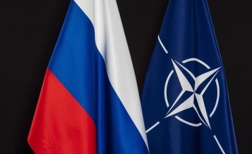 Лавров заявил, что Россия не считает, что воюет с НАТО 1