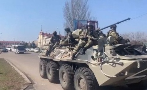 Более 17 тысяч человек эвакуировали из опасных районов Украины и Донбасса1