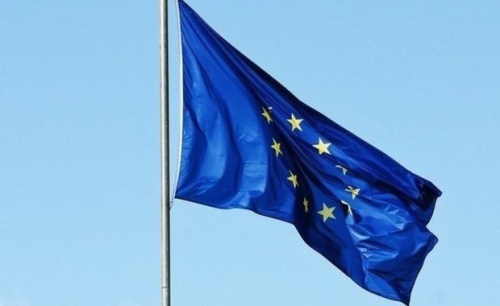 Европа совершает энергетическое самоубийство, заявил Сечин1