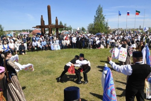 Рустам Минниханов поздравил якутян на празднике «Ысыах»1