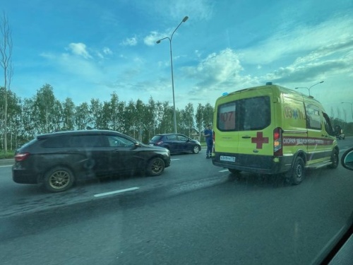 В Казани образовалась пробка из-за аварии на Мамадышском тракте2