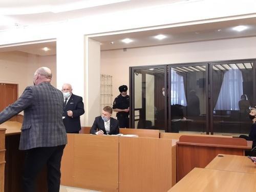 В Казани прокурор просит для экс-главы ФСС РТ 12 лет и штраф 160 млн3