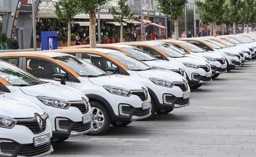 В России предложили оснастить каршеринговые авто видеорегистраторами1