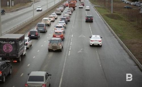 В Казани на Горьковском шоссе образовалась пробка длиной 3 км1