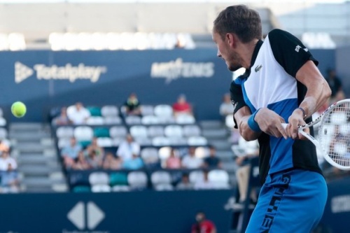 Теннисист Даниил Медведев победил в мексиканском турнире1