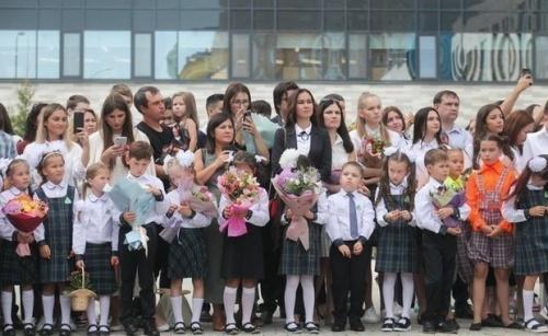 В России предложили ввести пятидневку в школах 1