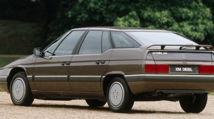 Citroen XM — автомобиль, выделяющийся из толпы