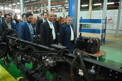 Минниханов посетил завод по производству грузовиков Rakhsh Khodro Diesel1