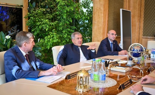 Президент РТ обсудил с первым замглавы ЦБ проведение спартакиады в Казани0