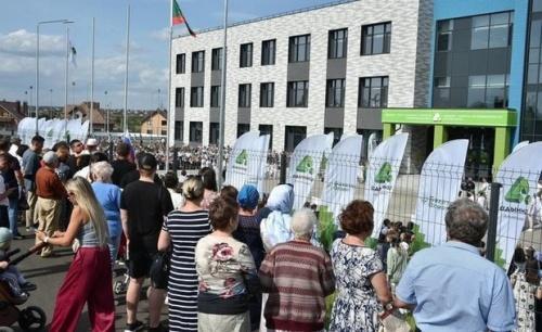 С 1 сентября в альметьевской школе «Адымнар» обучается около 800 детей1