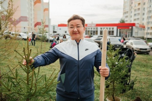 СИБУР в Нижнекамске поддержал акцию «Родился ребенок – посади дерево»3