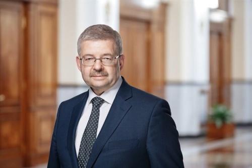 В ЦБ рассказали, что валютные счета россиян фактически стали рублевыми1