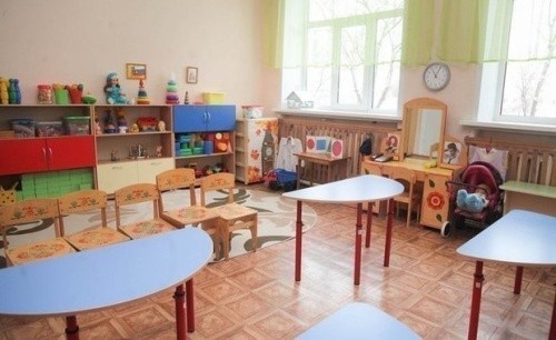 В Татарстане воспитатель ударила на прогулке 2-летнюю девочку1