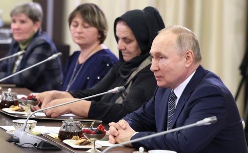 Путин: теперь стало очевидно, что воссоединение России и Донбасса должно было произойти раньше0
