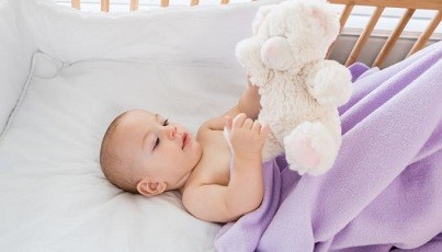 Выбираем качественную кроватку трансформер для малыша