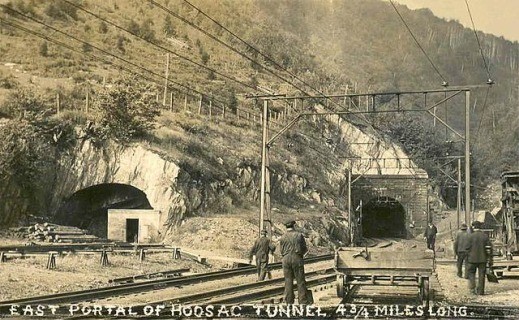 Ужасы туннеля Хусак: Множество погибших при строительстве и толпы призраков 2