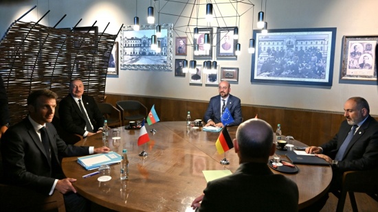 Пашинян заявил, что в конфликте на Украине Армения не является союзником России0