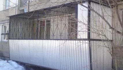 Житель Люблино: Конфликт из-за балкона на первом этаже решен судом