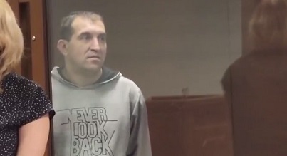 Украинца в Петербурге осудили за изготовление наркотиков и финансирование "Правого сектора"