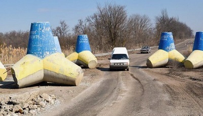 Украина Рассматривает 50-летний Запрет на Транспортные Связи с Россией