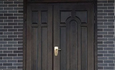 Как выбрать и установить входную дверь для вашего частного дома
