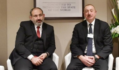 "Пашинян грозит началом войны": Армения на грани конфликта