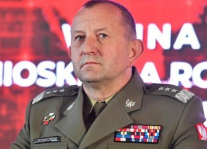 Польша уволила генерала, ответственного за подготовку ВСУ