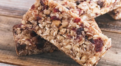 Продукты, вызывающие усталость: кофе, орехи, фруктовые коктейли