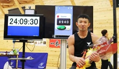 Японец Кента Адачи установил новый мировой рекорд по подтягиваниям