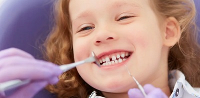 Забота о детских зубах Важность ранней стоматологической помощи