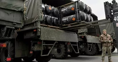 Финансовая помощь НАТО вызвала недовольство Киева