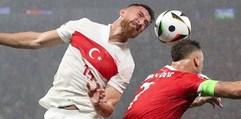 Турция выходит в четвертьфинал Евро-2024, обыграв Австрию