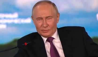 Путин заявил о «поддержке» Камалы Харрис после снятия Байдена с выборов в США