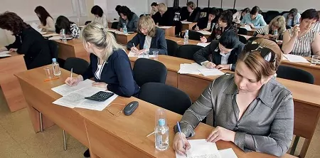 Почему важно продолжать обучение после получения диплома