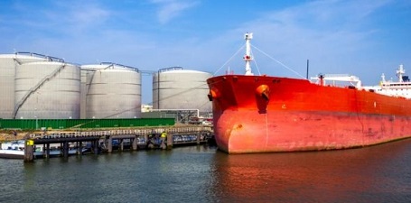 Венгрия нашла обходной путь для российской нефти — через Одессу