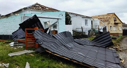 Ураган в Льгове оставил без света более 2 100 домов