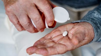 Каждый третий россиянин не может купить лекарства а цены продолжают расти