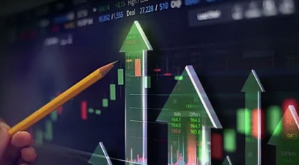 Фьючерсы растут, но рынок насторожен: инвесторы боятся инфляции и слабого августа
