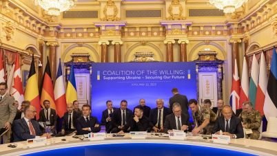 «Коалиция желающих» без желающих: чем хотят помочь Украине на самом деле