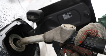 Бензин в РФ снова дорожает